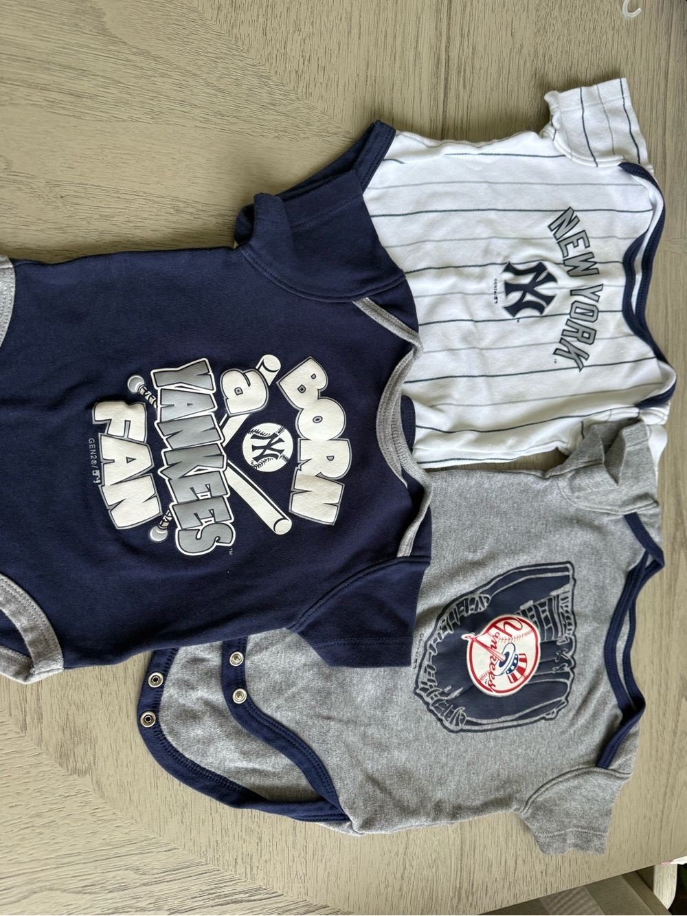 New York Yankees Baby One-Piece Bodysuit Bundle - Navy, White & Gray - Picture 2 of 2